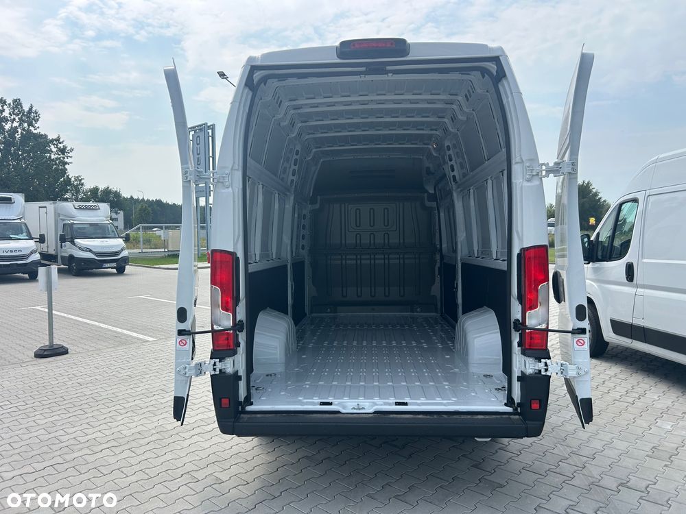 Fiat Ducato L4H3  Bogate wyposażenie! Kamera cofania, Wydłużona gwarancja do 8lat - 16