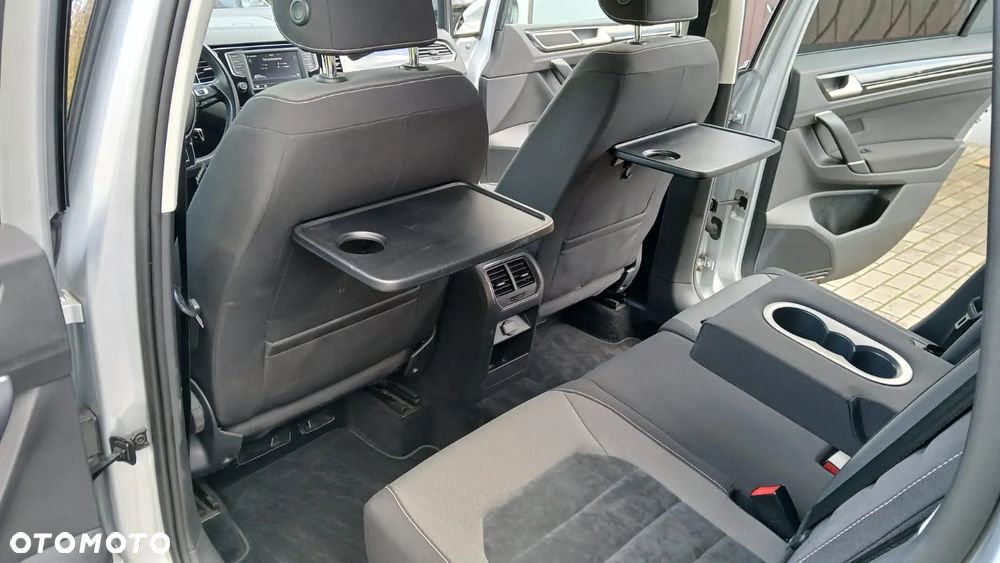 Volkswagen Golf Sportsvan - 15