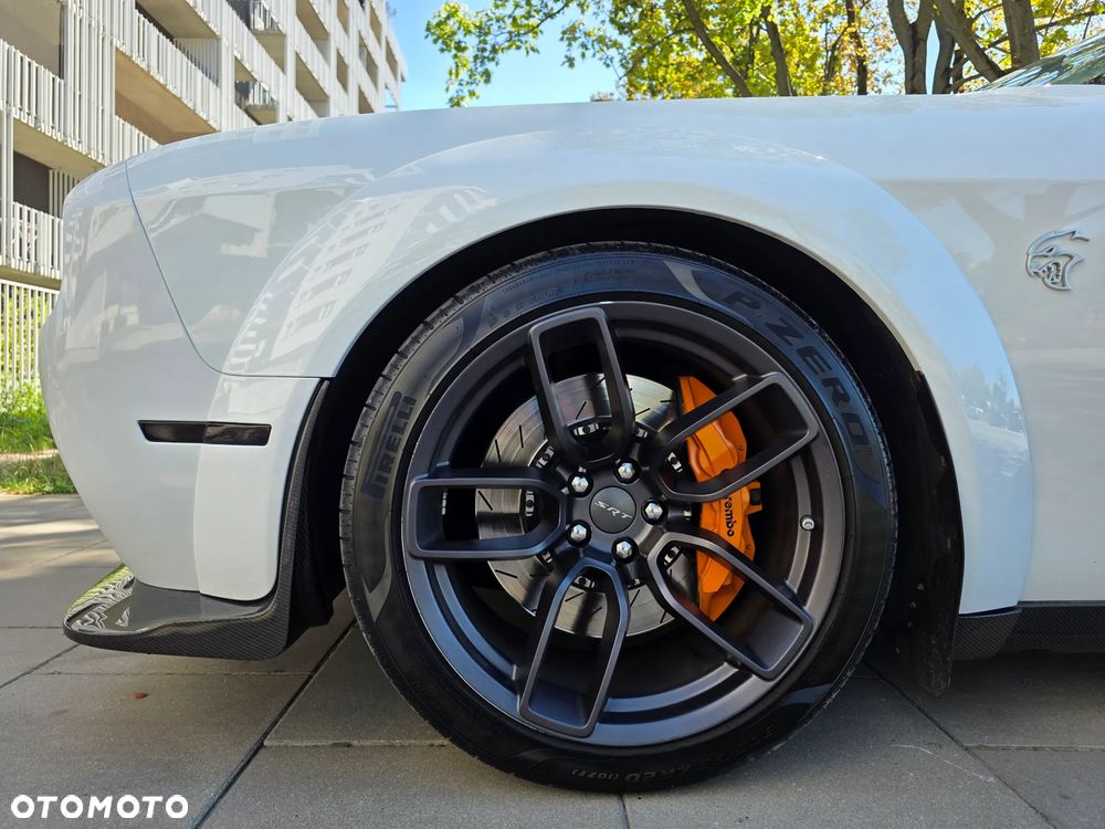 Dodge Challenger 6.2 Hellcat Widebody - 35