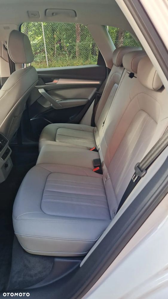 Audi Q5 40 TDI quattro S tronic - 27