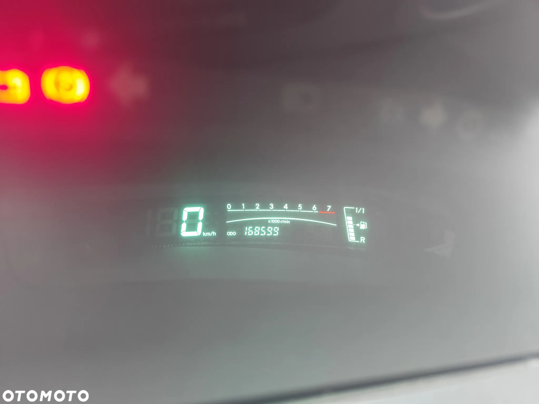 Toyota Yaris 1.0 Luna A/C - 12
