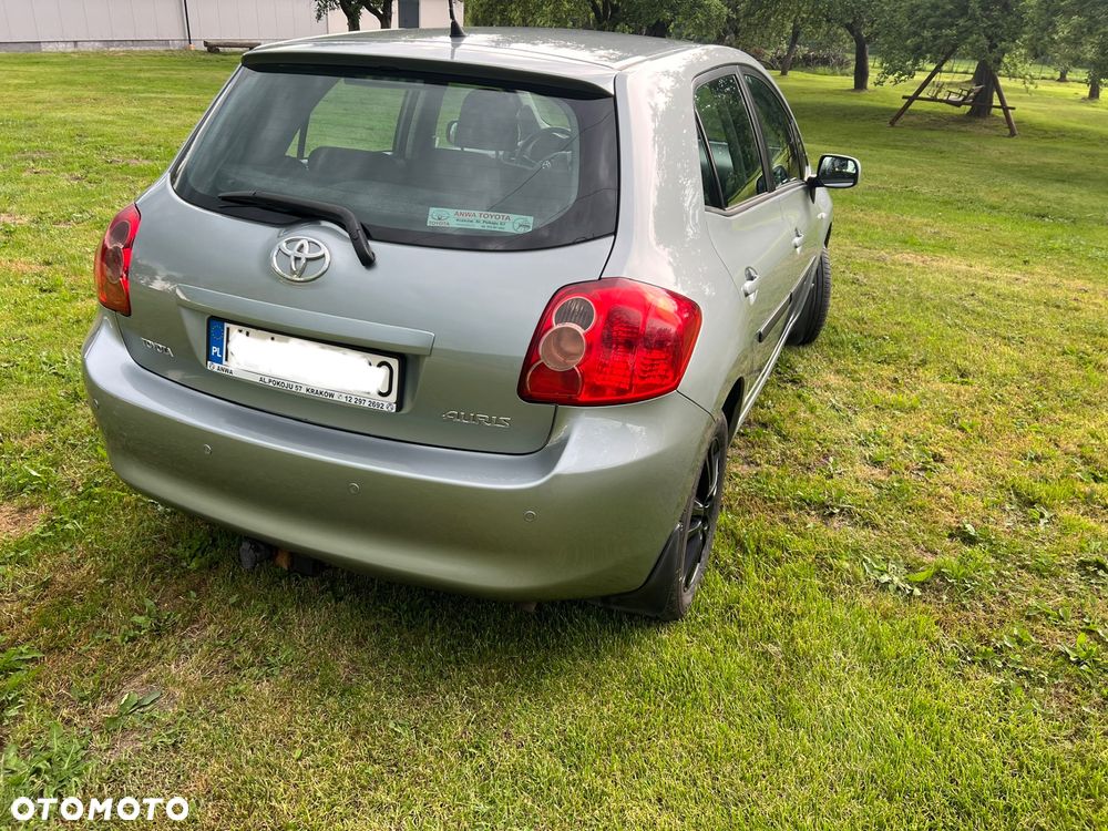 Toyota Auris - 3