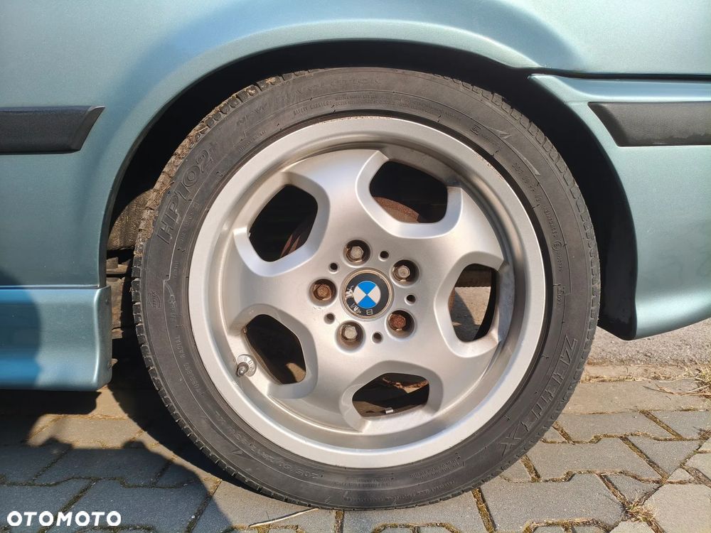 BMW Seria 3 - 10