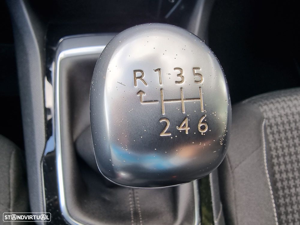 Peugeot 308 SW 1.6 BlueHDi Style - 26