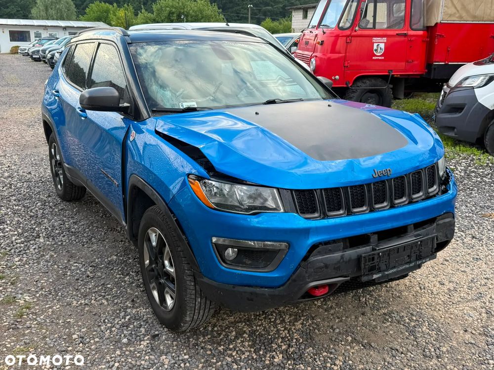 Jeep Compass - 4