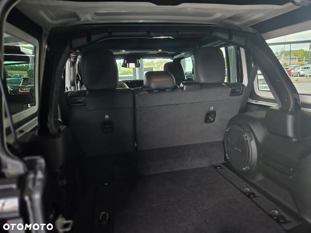 Jeep Wrangler Unlimited 2.0 Turbo PHEV 4xe Sahara - 9