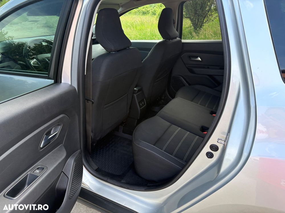 Dacia Duster ECO-G 100 Prestige - 11