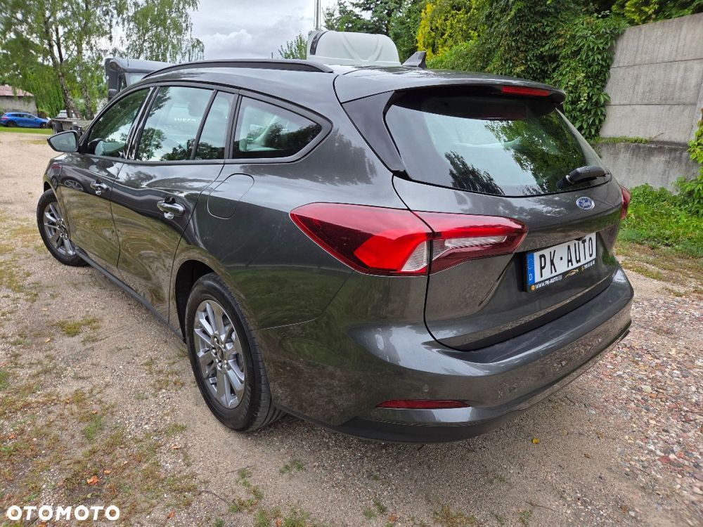 Ford Focus 1.5 EcoBlue Start-Stopp-System TITANIUM - 37