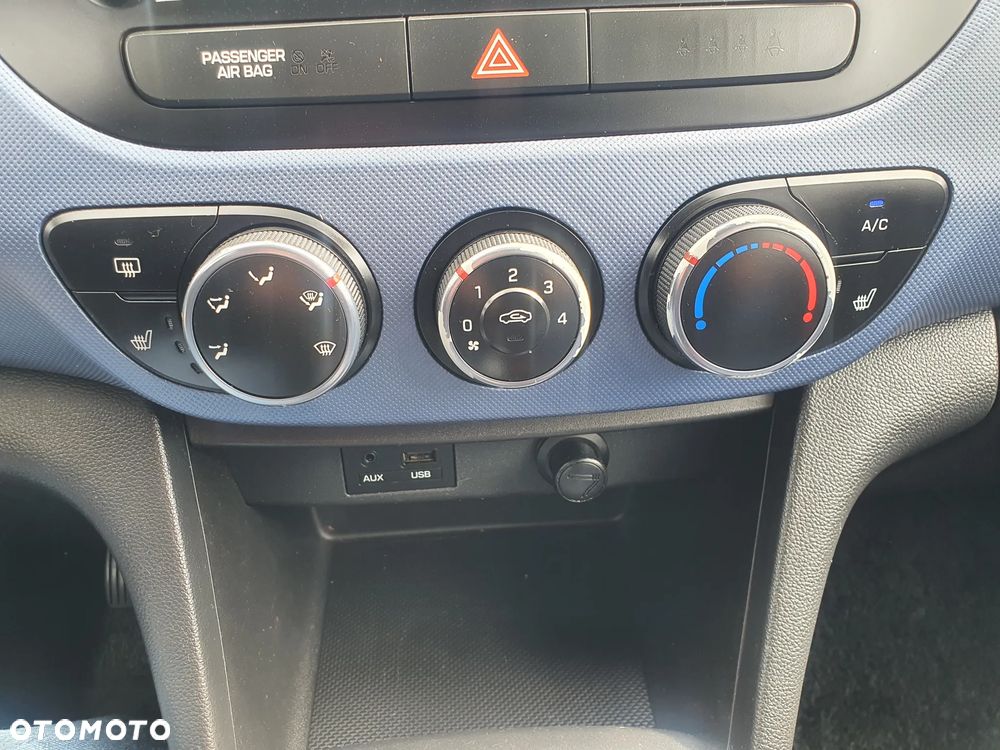 Hyundai i10 1.0 BlueDrive Black Line - 20