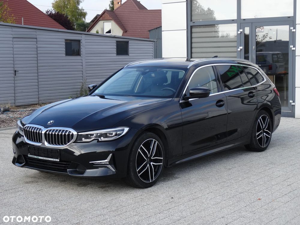 BMW 3 Series 2020 photo 5