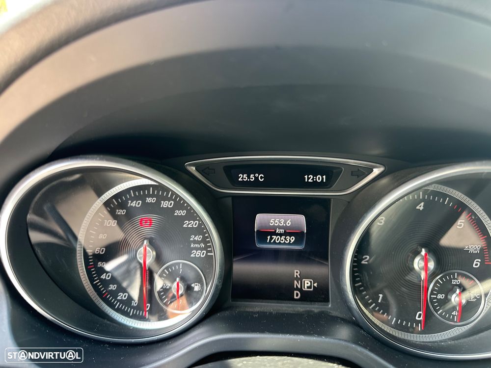 Mercedes-Benz CLA 180 d AMG Line Aut. - 17