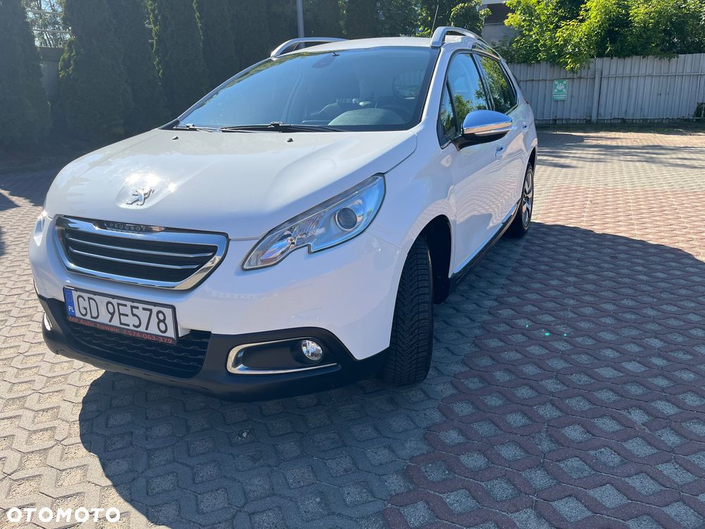 Peugeot 2008 1.6 e-HDi Allure S&S - 5
