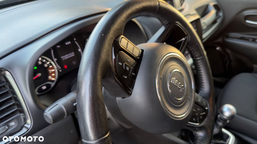 Jeep Renegade 1.0 T-GDI Limited - 8