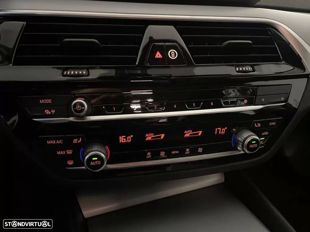 BMW 520 d Auto - 33