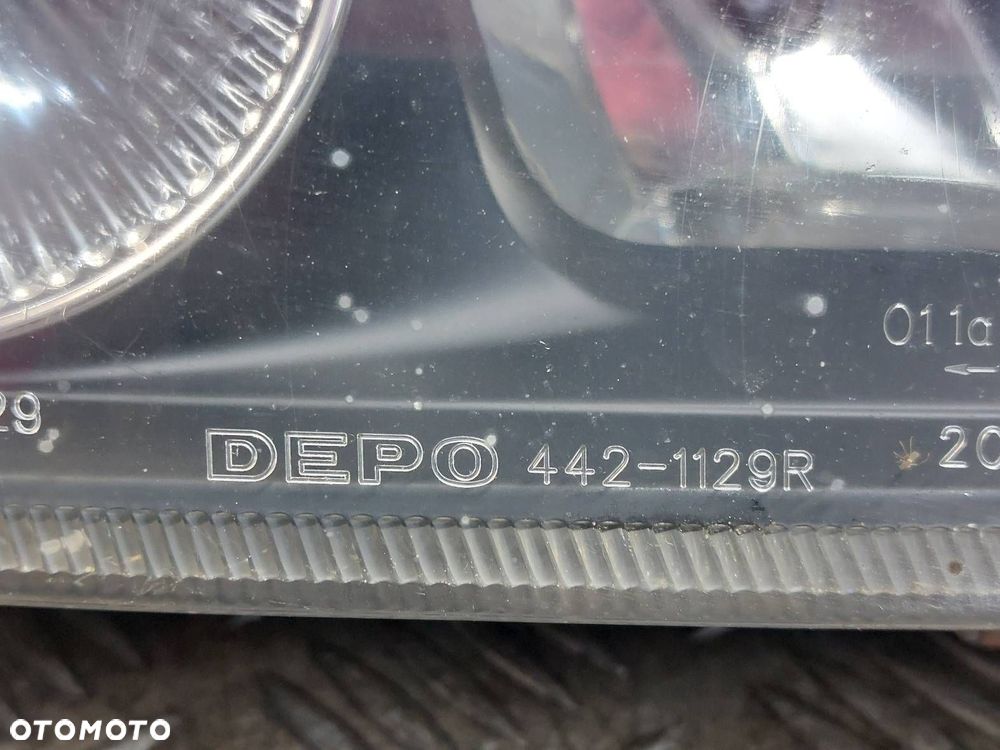 LAMPA PRAWY PRZÓD OPEL VECTRA C - 2