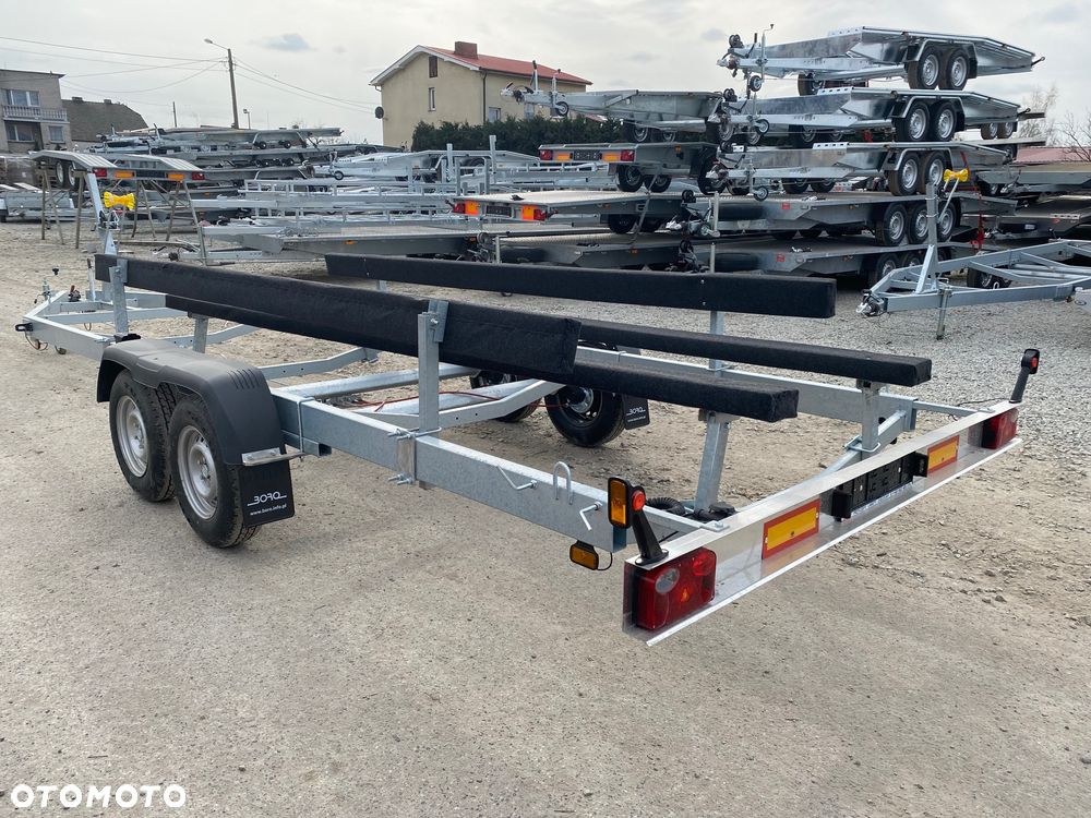 Boro PRZYCZEPA PODŁODZIOWA STYL AMERYKAŃSKI 7,30m - 4