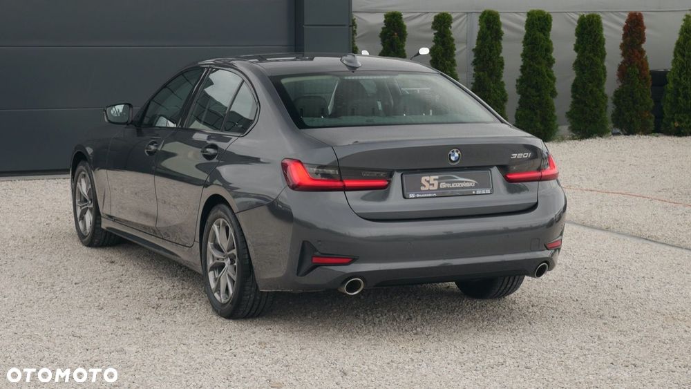 BMW Seria 3 - 6