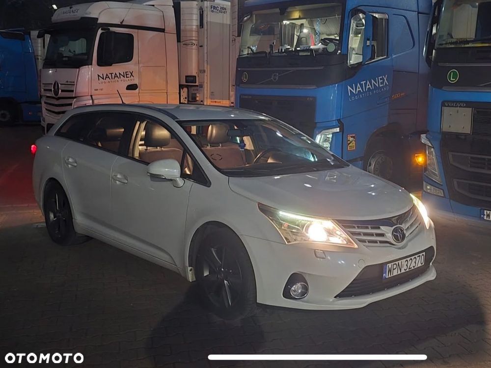 Toyota Avensis - 6