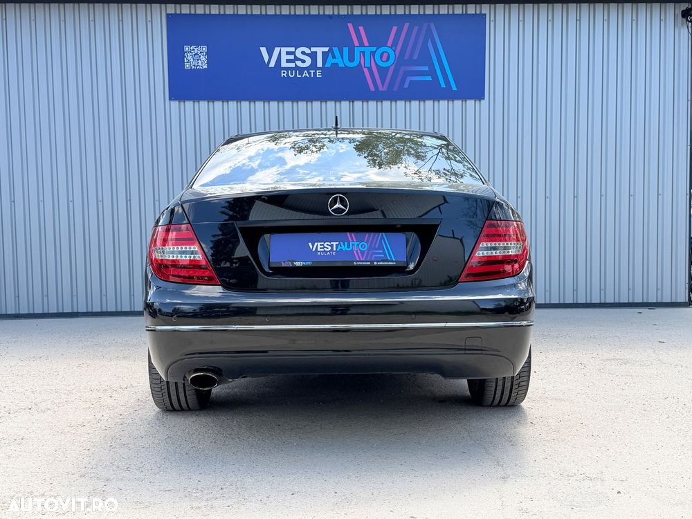 Mercedes-Benz C 250 CDI 4-Matic BlueEFFICIENCY - 24