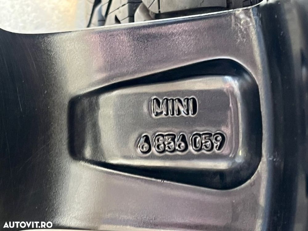 vând jante originale Mini Cooper pe 17” cu anvelope iarnă - 9