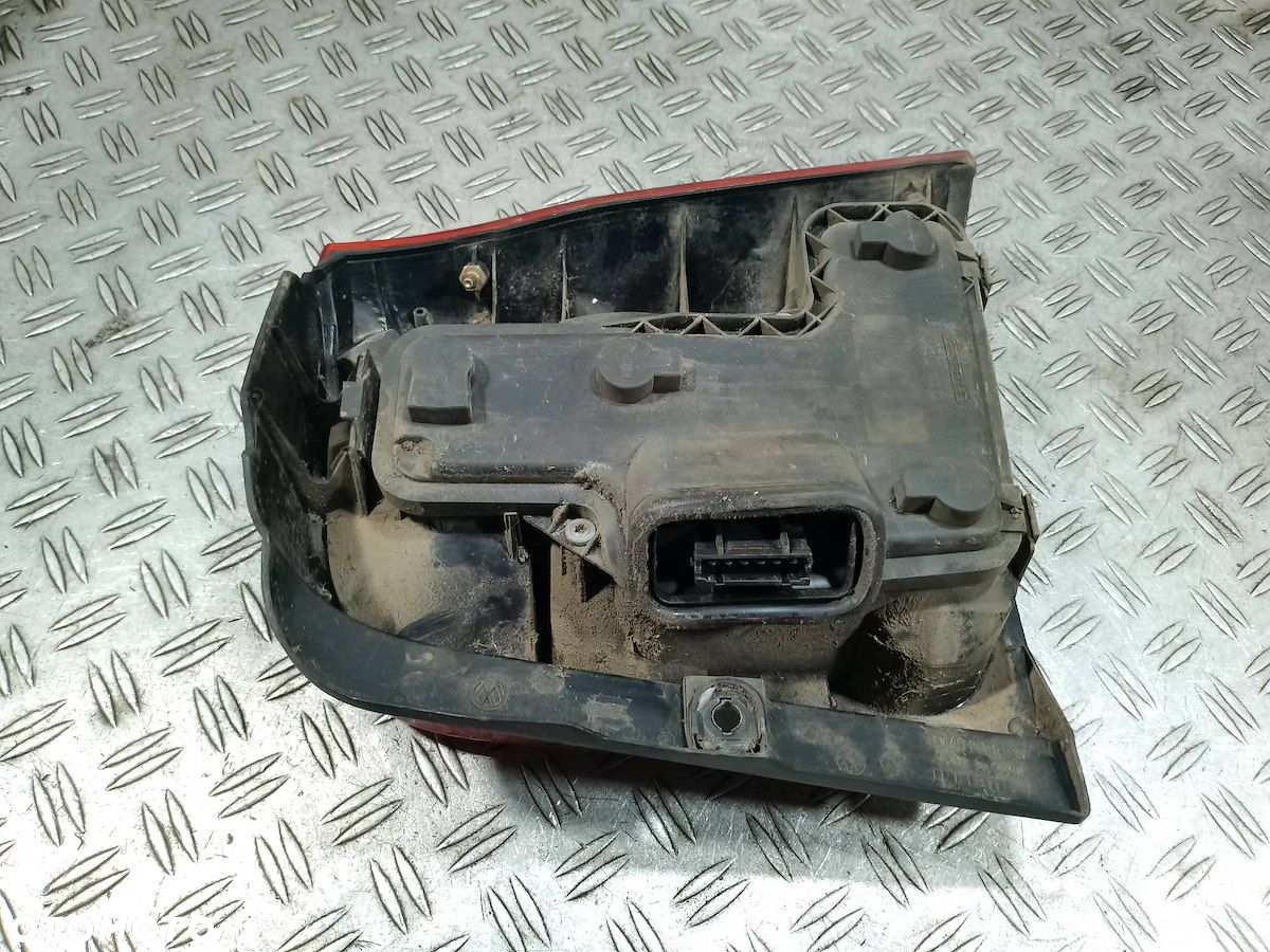 LAMPA TYLNA LEWA VW LUPO 6X09451110 HATCHBACK - 6