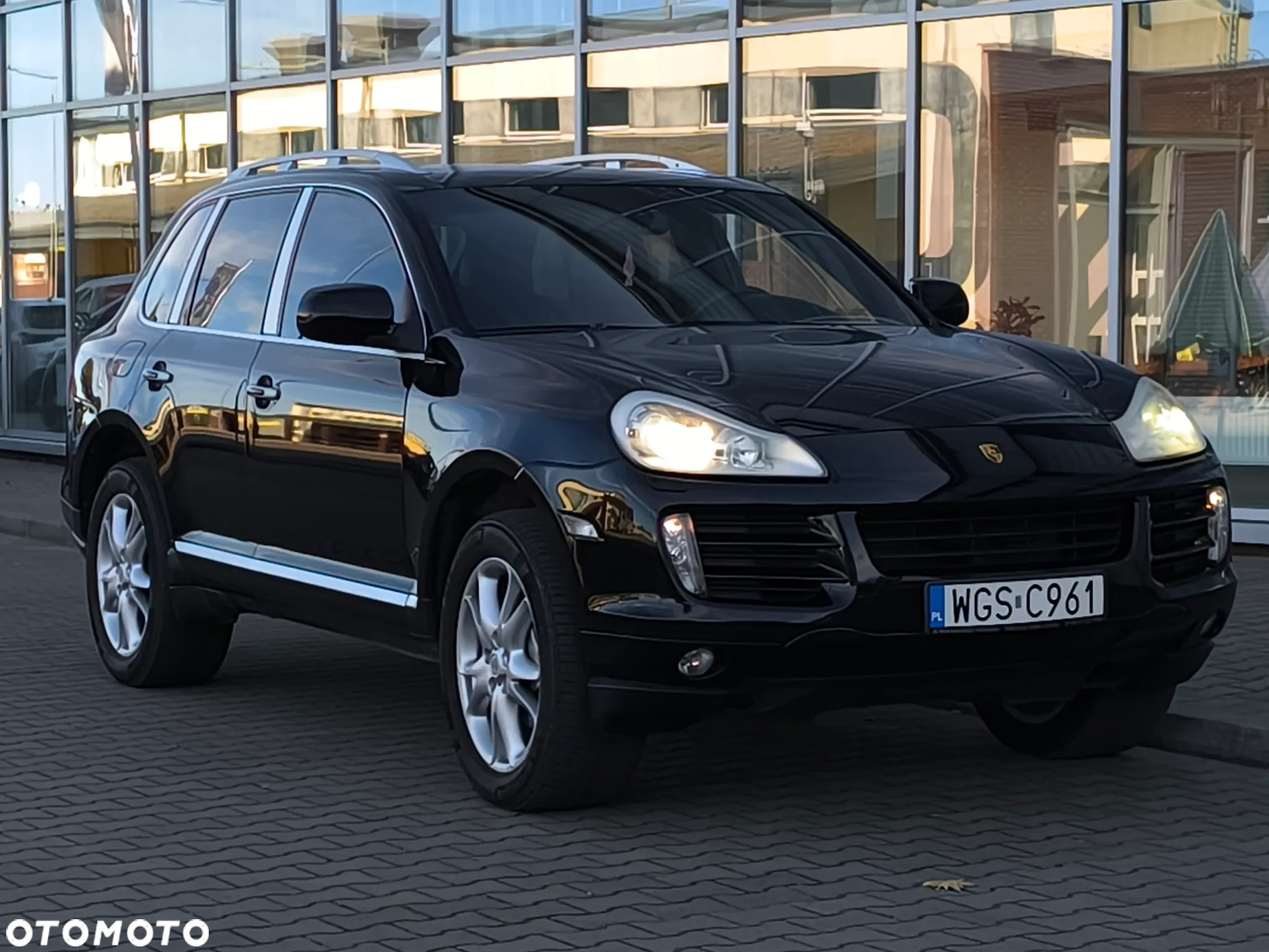 Porsche Cayenne - 5