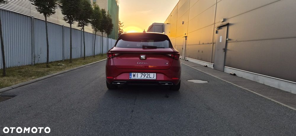 Seat Leon Sportstourer 1.5 eTSI FR DSG - 5