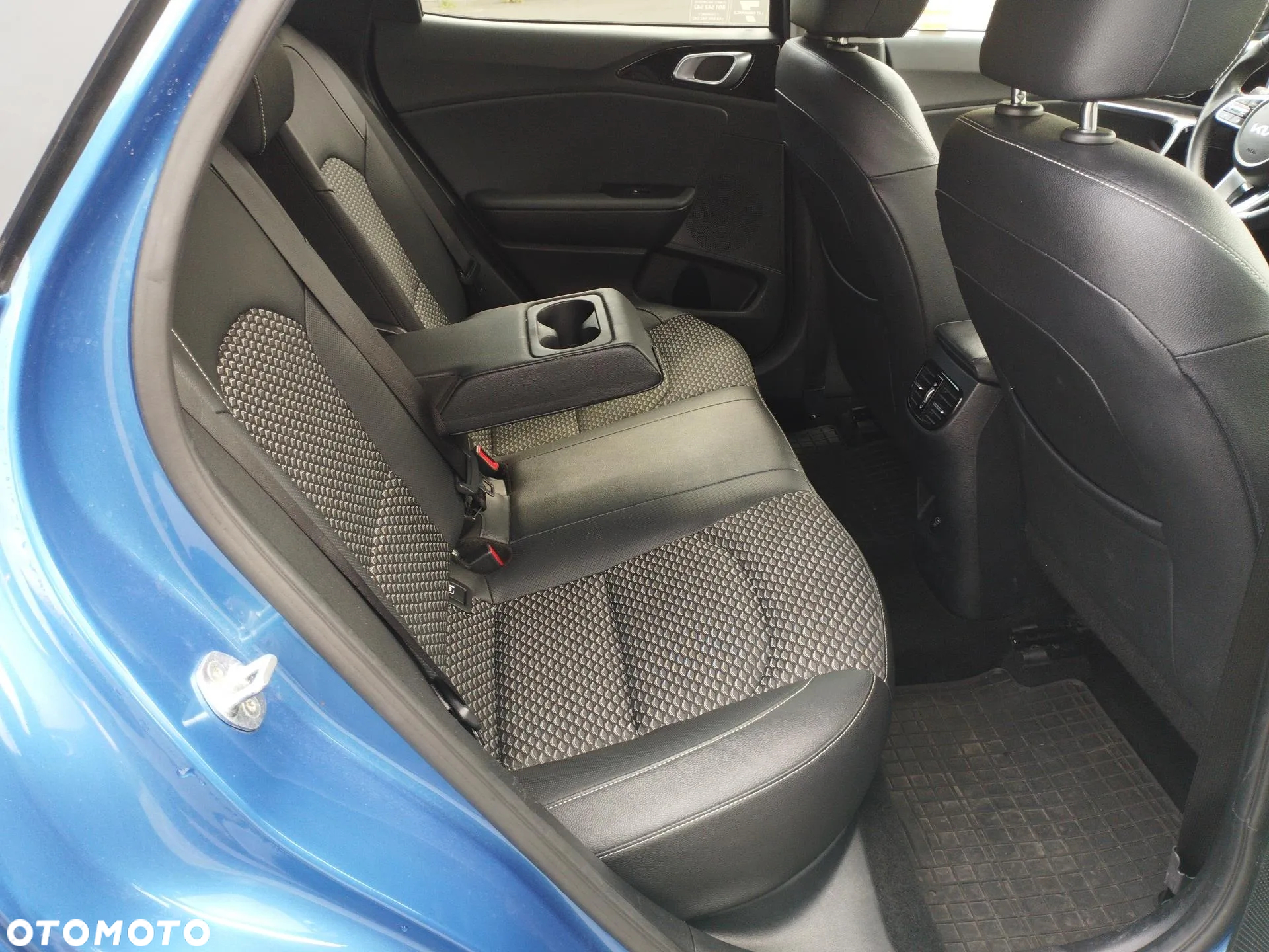 Kia XCeed 1.5 T-GDI Business Line DCT - 21