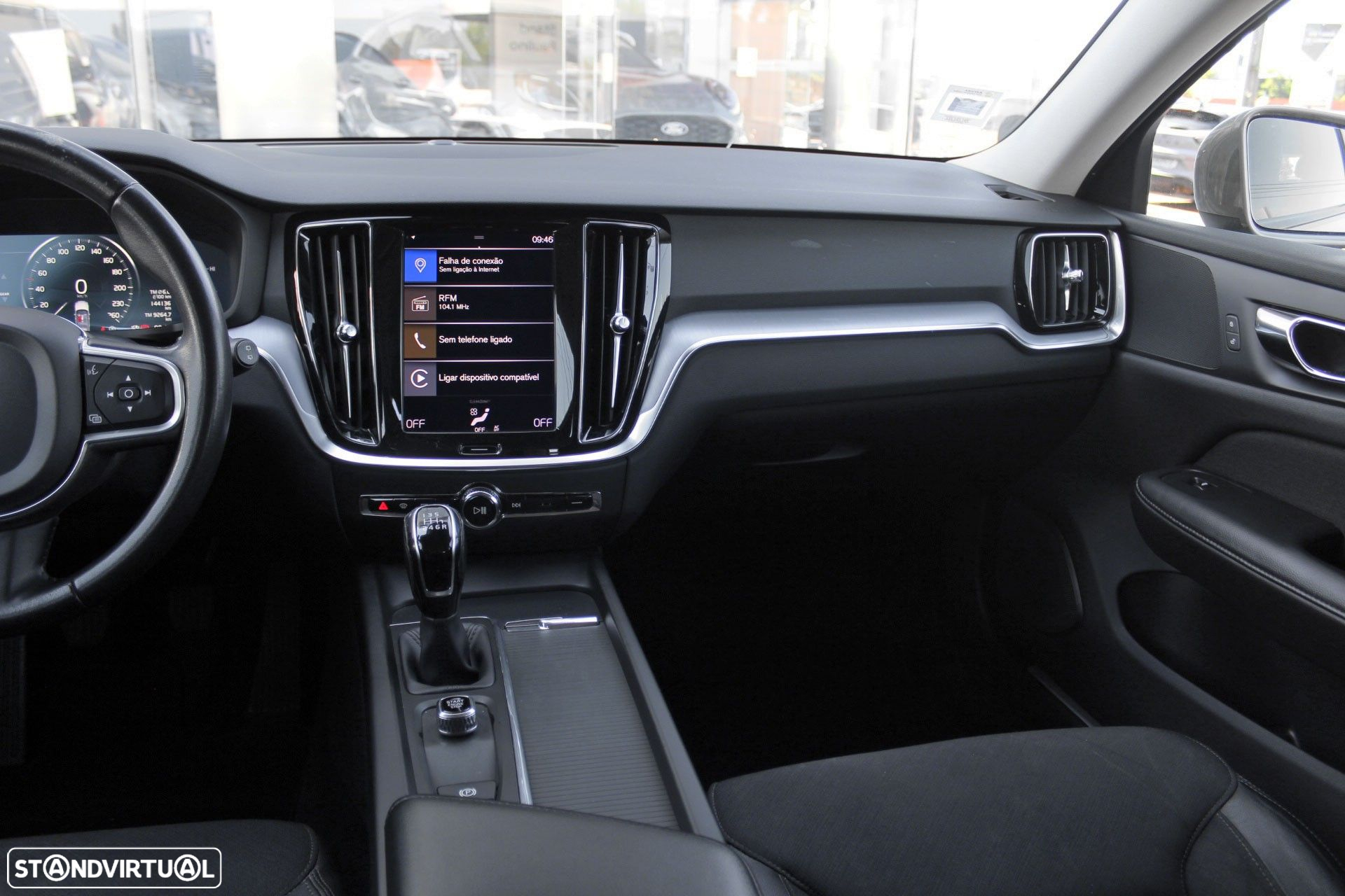 Volvo V60 2.0 D3 Momentum - 20