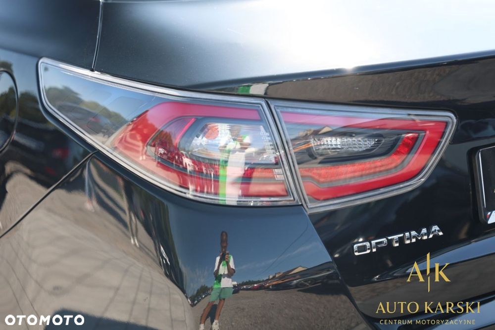 Kia Optima - 17