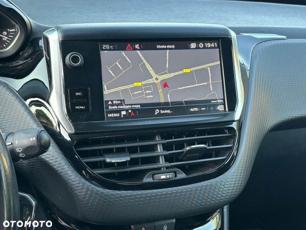 Peugeot 2008 BlueHDi 100 STOP & START Allure - 28