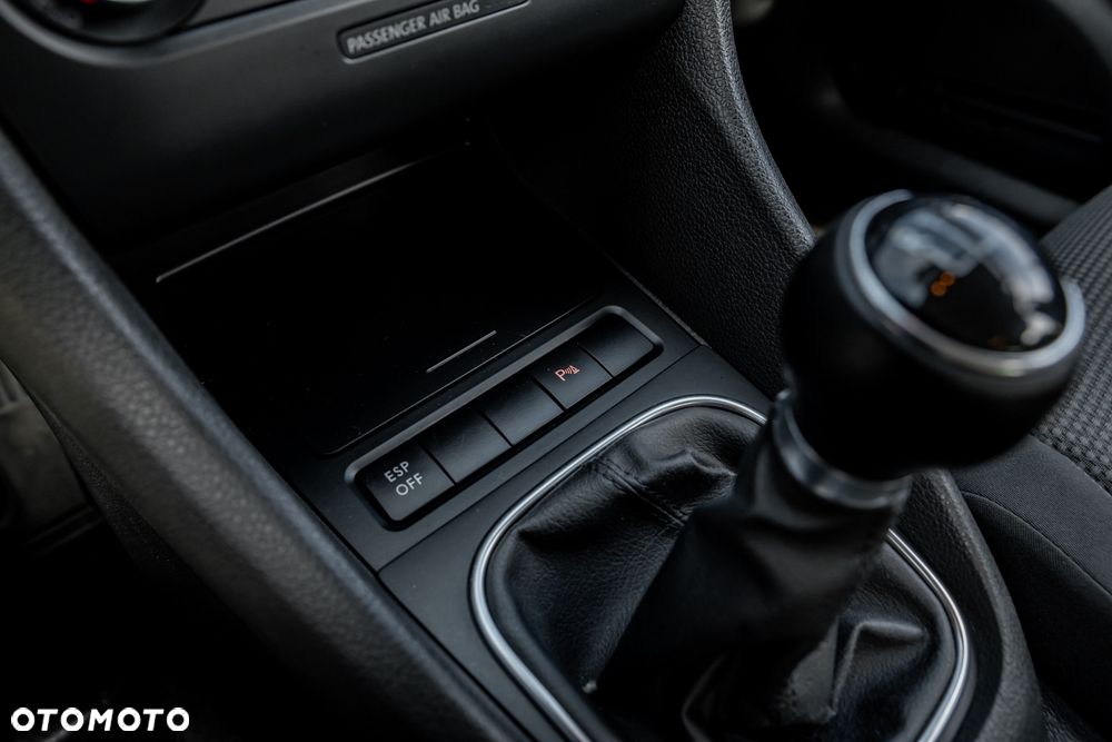 Volkswagen Golf 1.6 Edition - 29