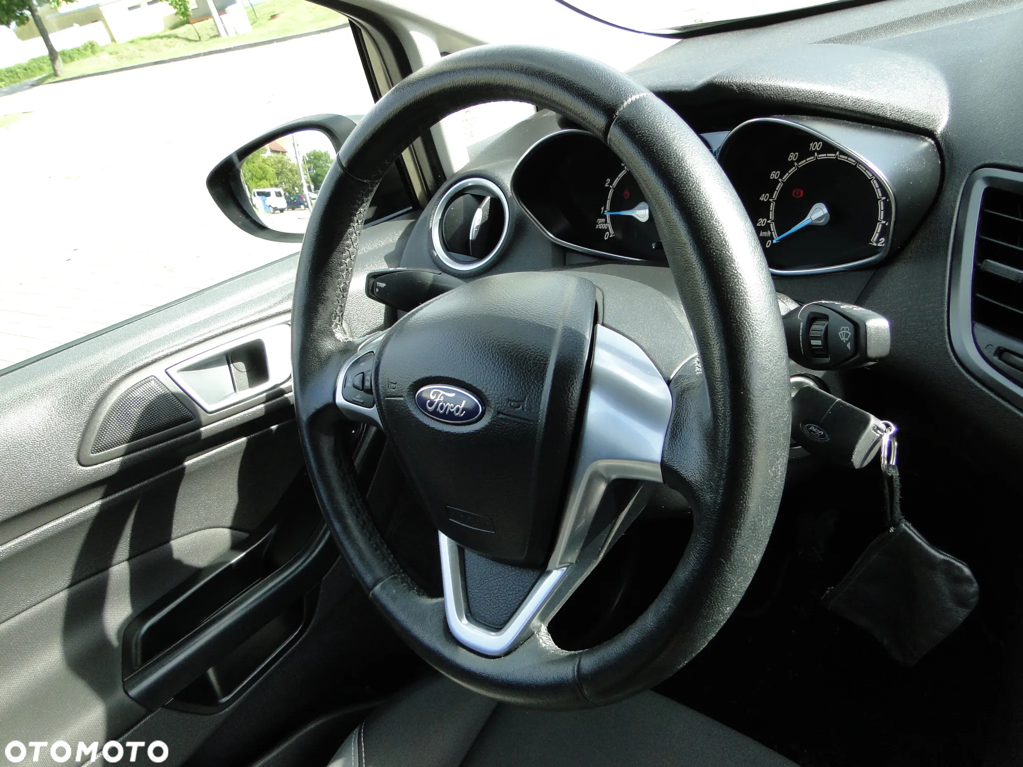 Ford Fiesta - 26