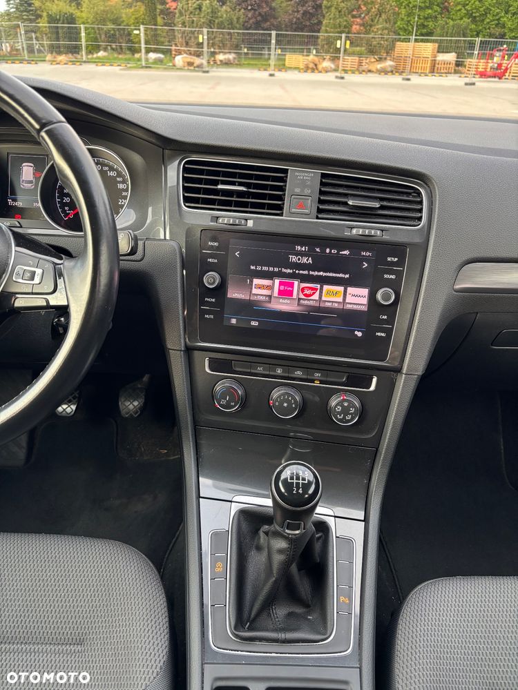 Volkswagen Golf 1.6 TDI BMT Comfortline - 16