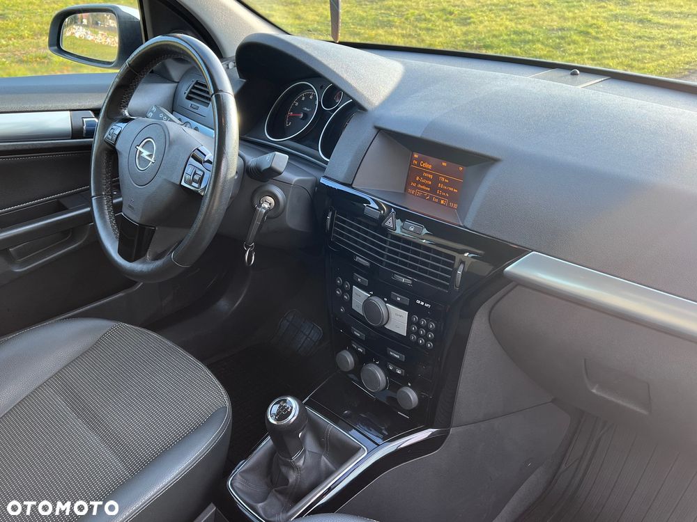 Opel Astra 1.6 Cosmo - 16
