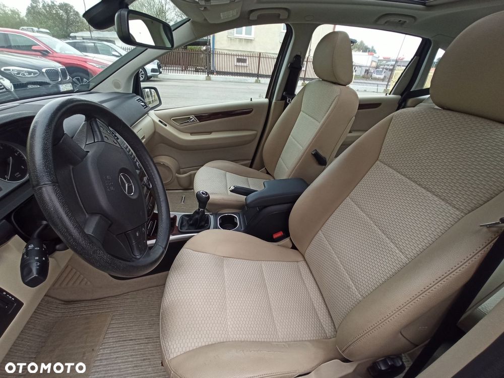 Mercedes-Benz Klasa B - 12