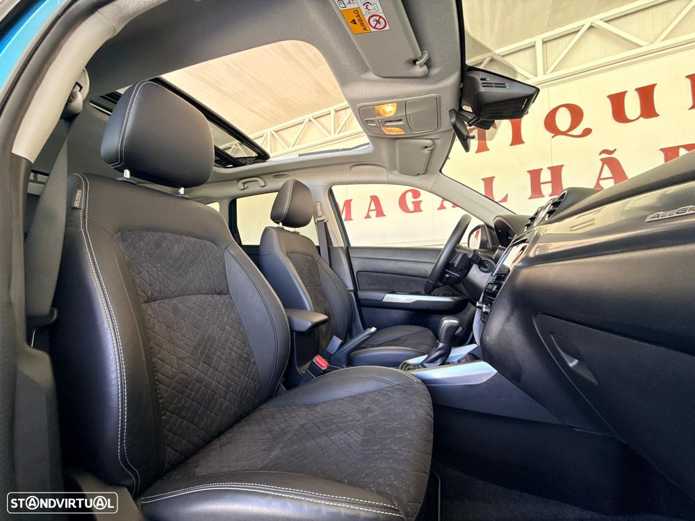 Suzuki Vitara 1.5L AGS GLX 4WD Strong Hybrid - 33