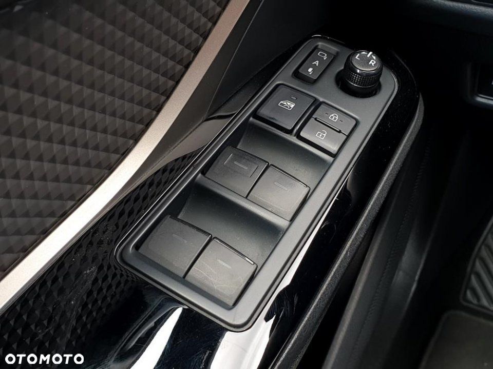 Toyota C-HR - 17