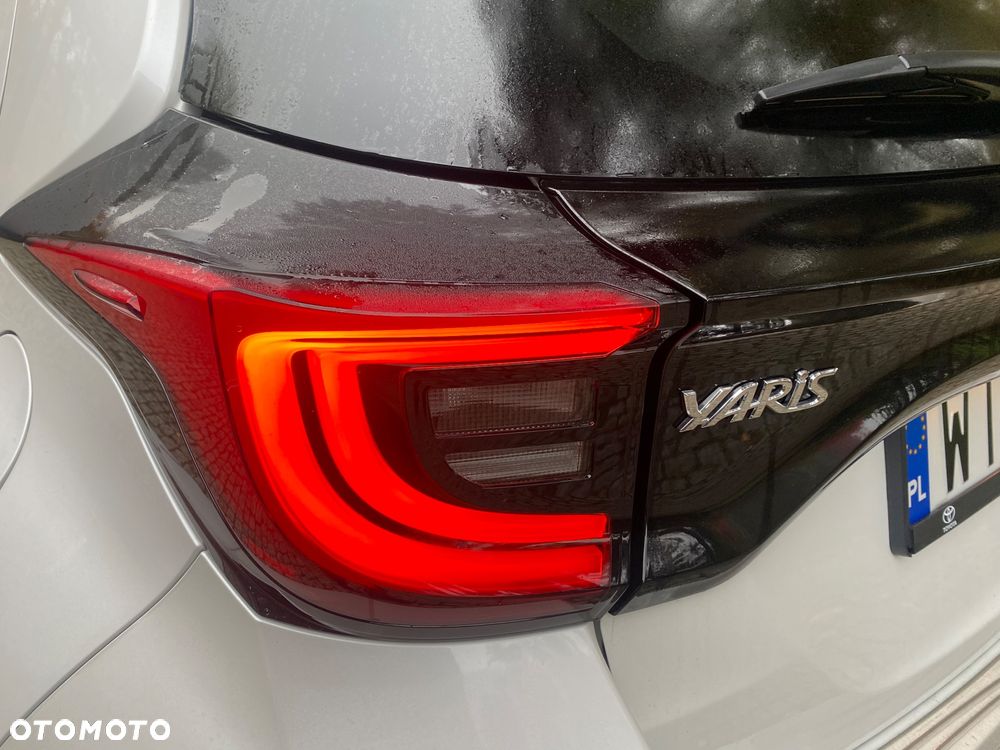 Toyota Yaris 1.5 Executive - 14
