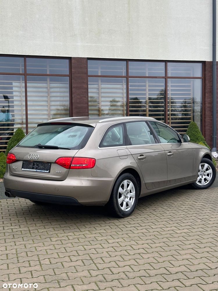 Audi A4 - 5