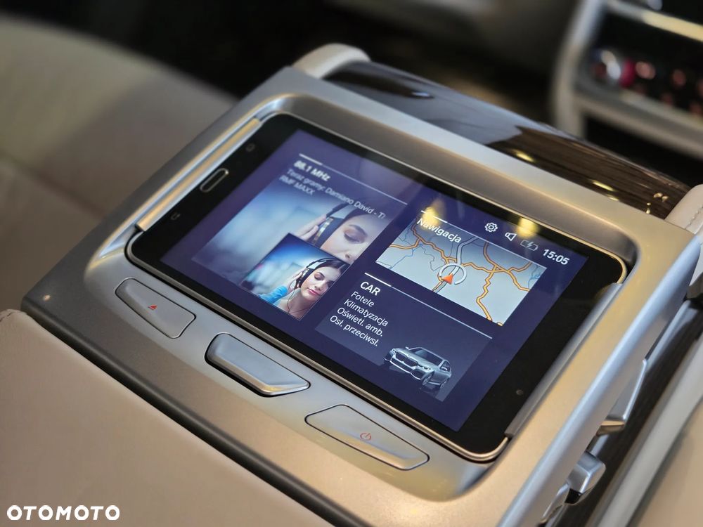 BMW Seria 7 730d xDrive mHEV sport - 17