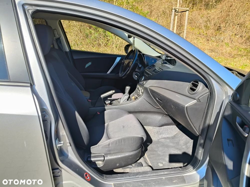 Mazda 3 1.6 Sport Comfort - 21