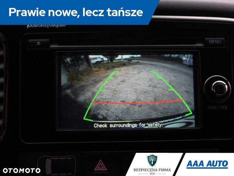 Mitsubishi Outlander - 23