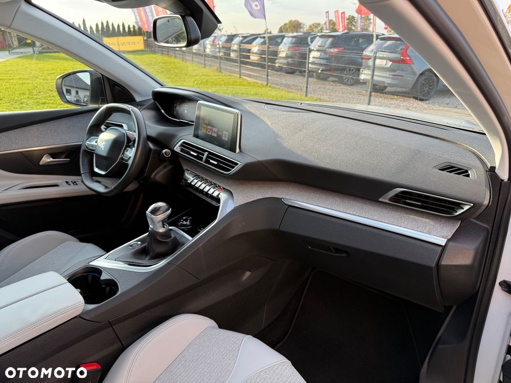 Peugeot 3008 BlueHDi 130 Stop & Start Allure - 20