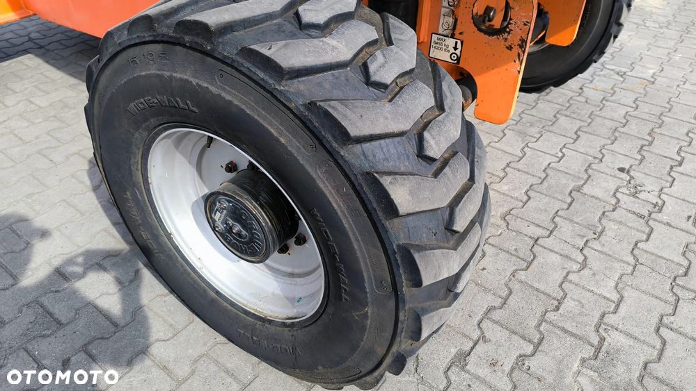 JLG 660 SJ - 15
