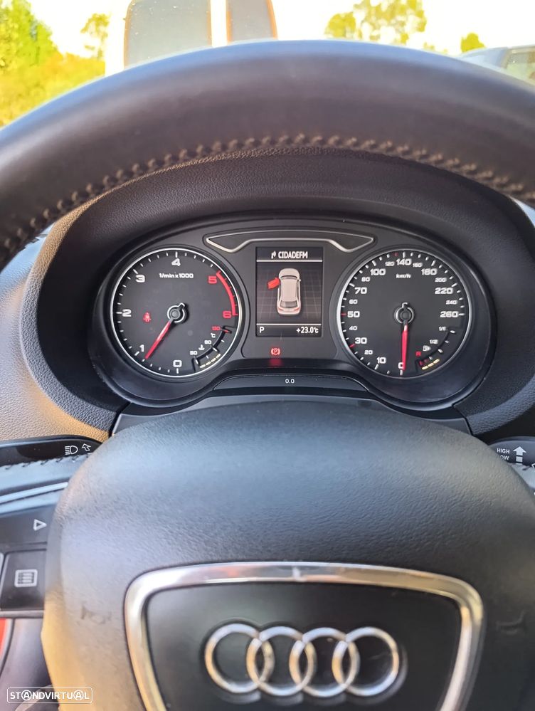 Audi A3 Sportback 2.0 TDI S tronic - 3