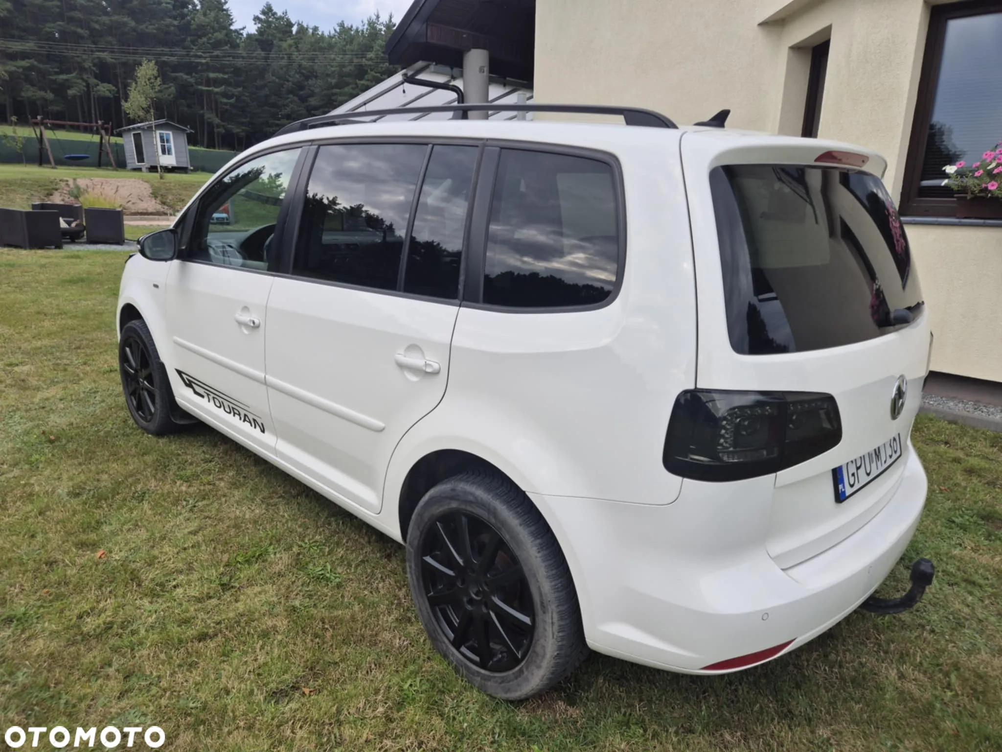 Volkswagen Touran 2.0 TDI DPF MATCH - 3