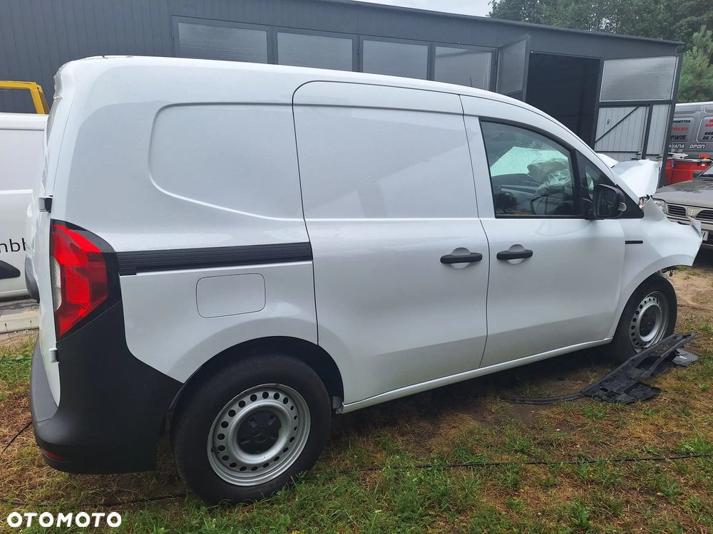 Mercedes-Benz E CITAN - 5