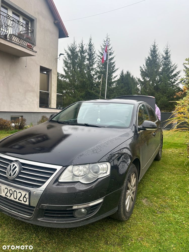 Volkswagen Passat 1.8 TSI Highline - 2