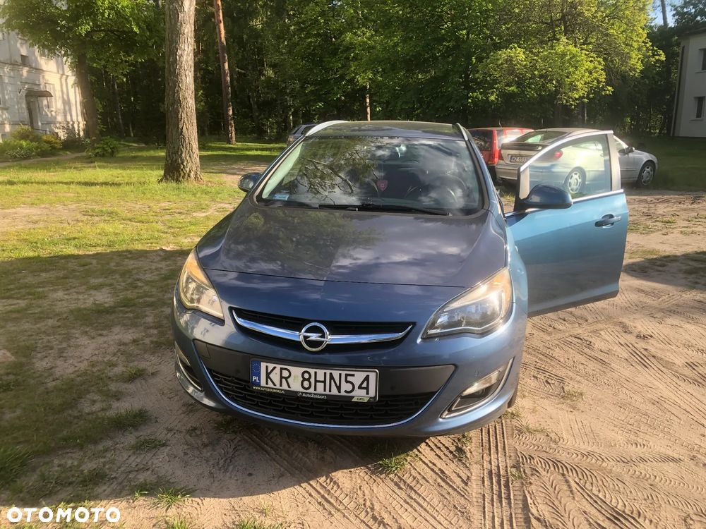Opel Astra IV 1.6 CDTI Cosmo - 4